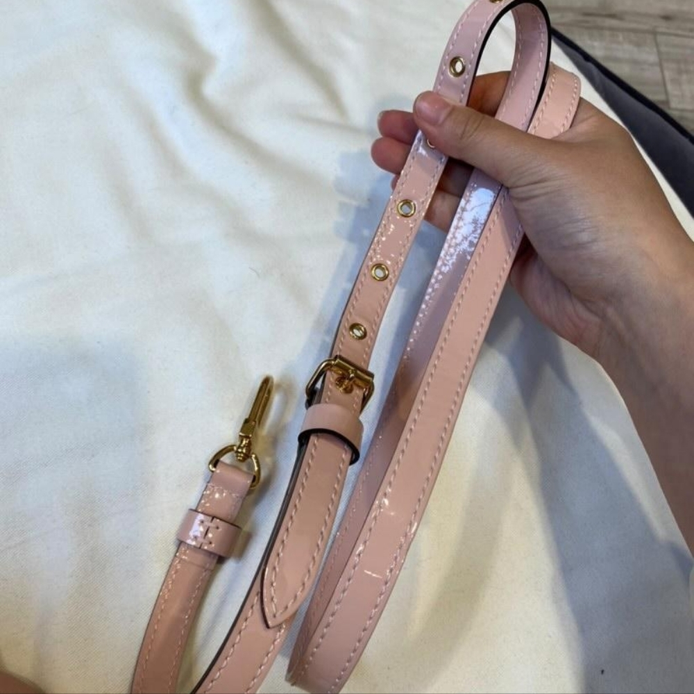 Prada Saffiano Tote - Picture 16 of 17